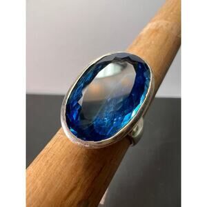 NEW Swiss Blue Topaz sterling silver ring size 7 / 11.79 grams